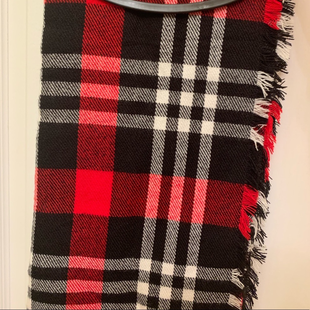 Plaid scarf